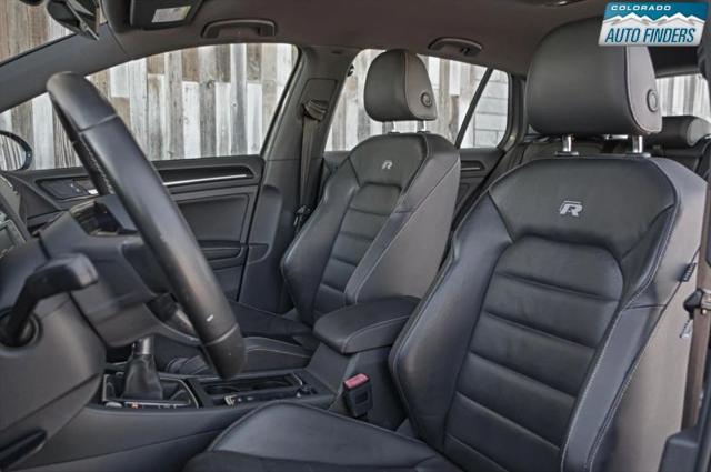 2016 Volkswagen Golf R 4-Door