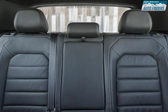 2016 Volkswagen Golf R 4-Door