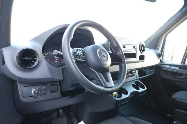 2023 Mercedes-Benz Sprinter 2500 Standard Roof 4-Cyl Gas