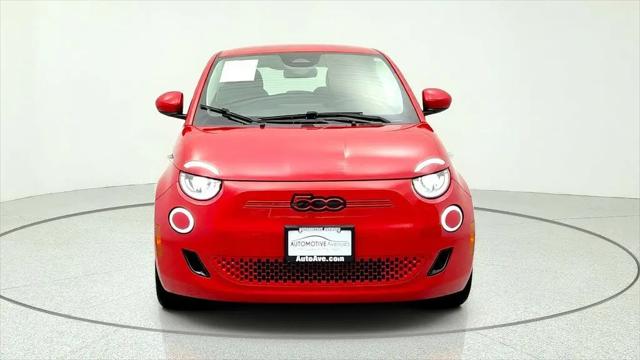 2024 Fiat 500e INSPI(RED) FWD