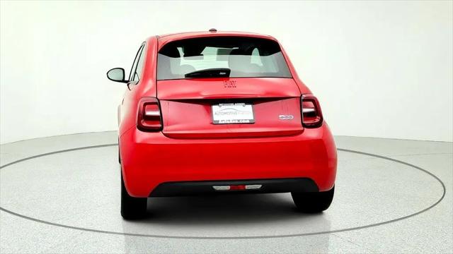 2024 Fiat 500e INSPI(RED) FWD