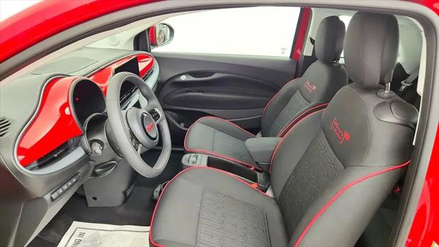 2024 Fiat 500e INSPI(RED) FWD