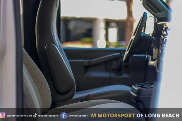 2019 Chevrolet Express LS