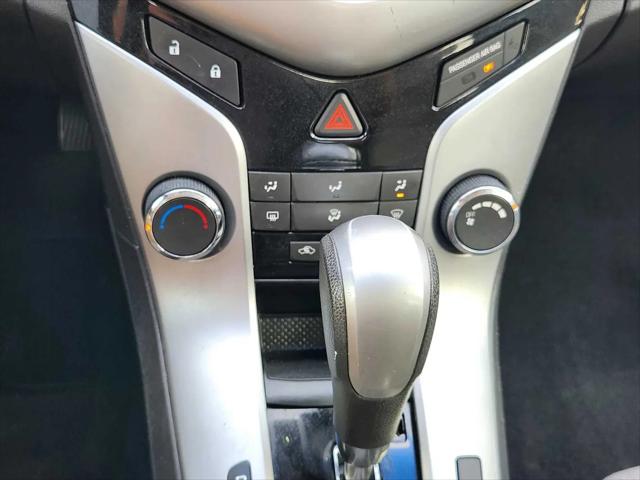 2011 Chevrolet Cruze LS