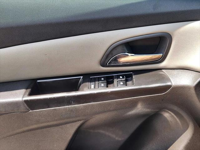 2011 Chevrolet Cruze LS