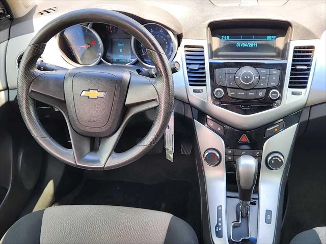 2011 Chevrolet Cruze LS