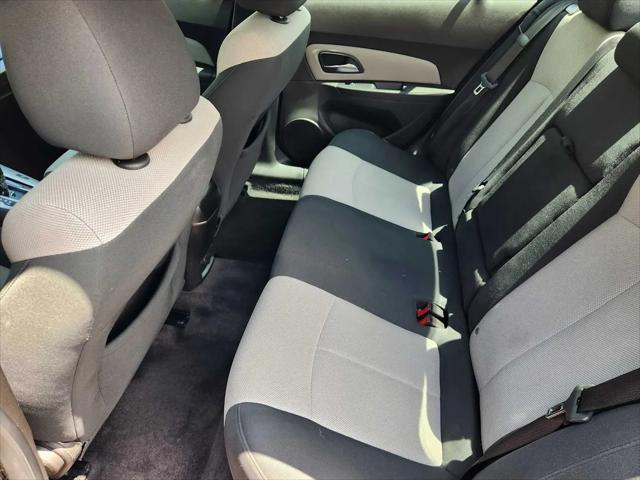 2011 Chevrolet Cruze LS