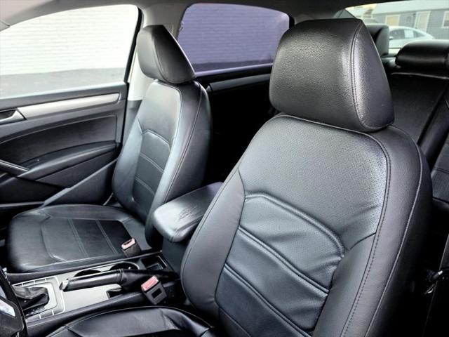 2015 Volkswagen Passat 1.8T Limited Edition