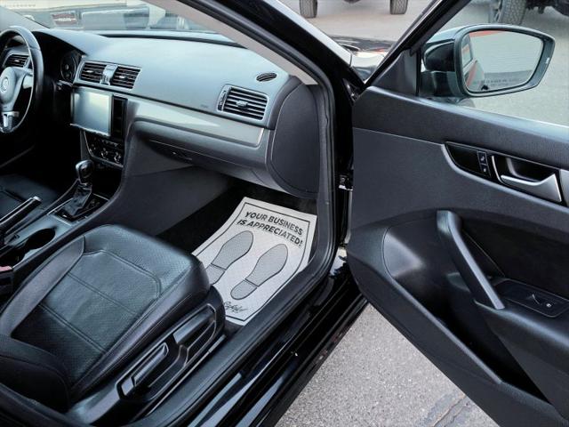 2015 Volkswagen Passat 1.8T Limited Edition