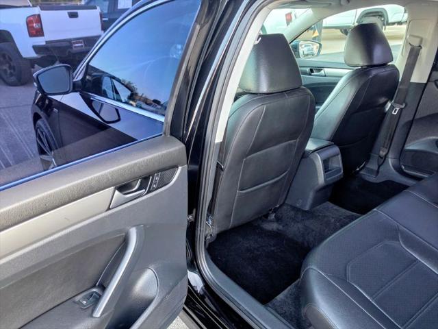 2015 Volkswagen Passat 1.8T Limited Edition