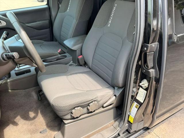 2017 Nissan Frontier SV