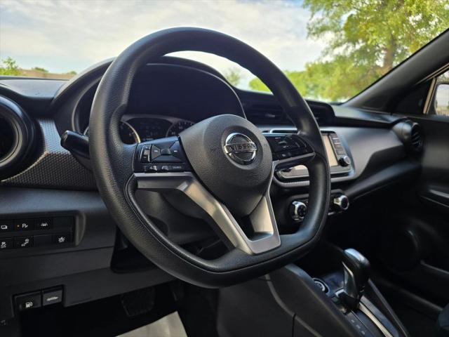 2020 Nissan Kicks S Xtronic CVT