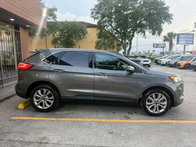 2022 Ford Edge Titanium