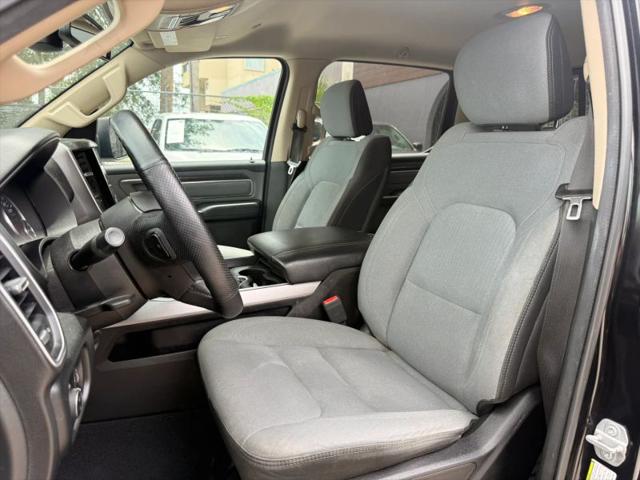 2019 Ram 1500 Big Horn/Lone Star Crew Cab 4x4 6'4" Box