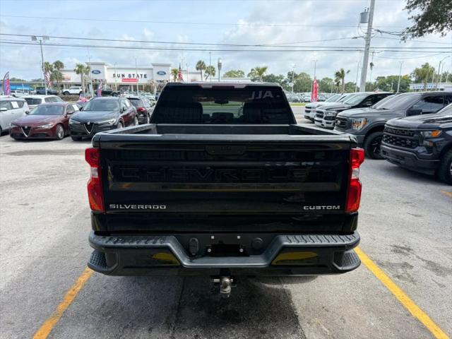 2021 Chevrolet Silverado 1500 2WD Crew Cab Short Bed Custom