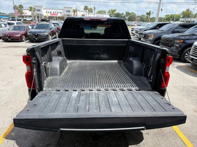 2021 Chevrolet Silverado 1500 2WD Crew Cab Short Bed Custom