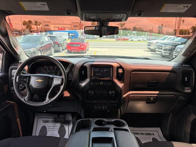 2021 Chevrolet Silverado 1500 2WD Crew Cab Short Bed Custom