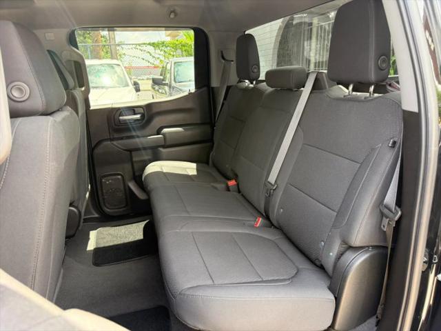 2021 Chevrolet Silverado 1500 2WD Crew Cab Short Bed Custom