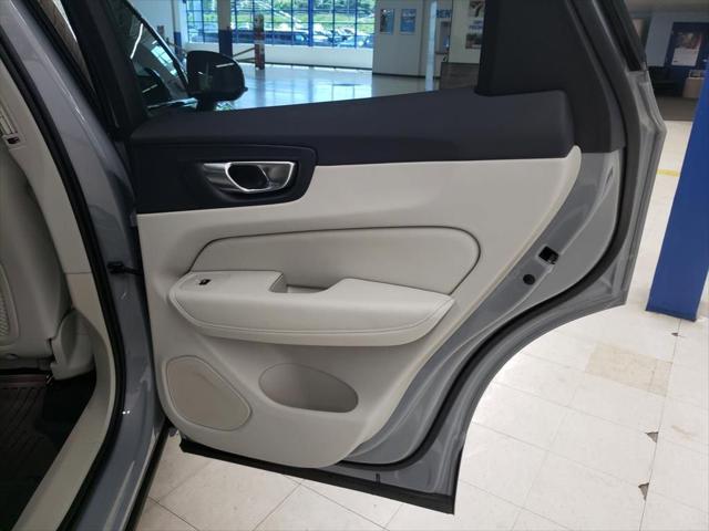 2026 Volvo XC60 Plug-In Hybrid Ultra, T8 AWD Electric/Gasoline, Dark