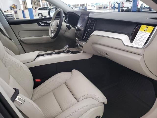 2026 Volvo XC60 Plug-In Hybrid Ultra, T8 AWD Electric/Gasoline, Dark