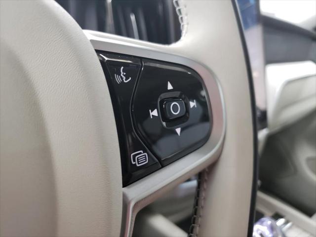 2026 Volvo XC60 Plug-In Hybrid Ultra, T8 AWD Electric/Gasoline, Dark