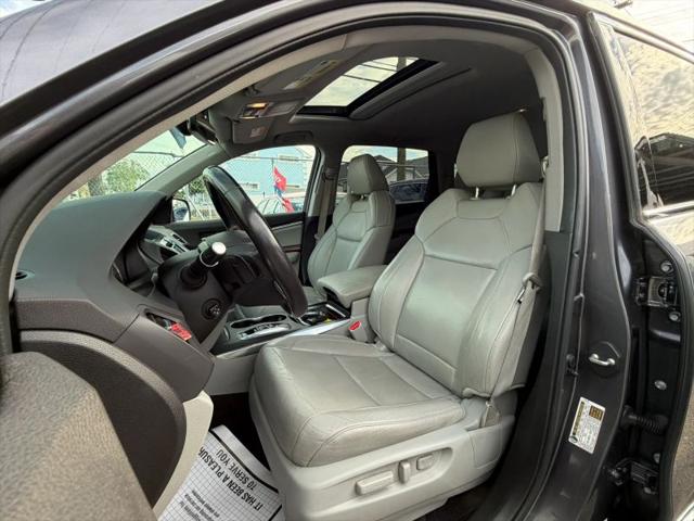 2017 Acura MDX w/Technology Package