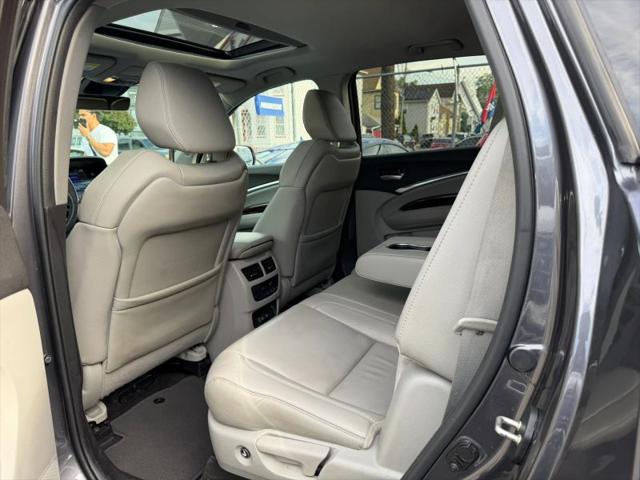 2017 Acura MDX w/Technology Package
