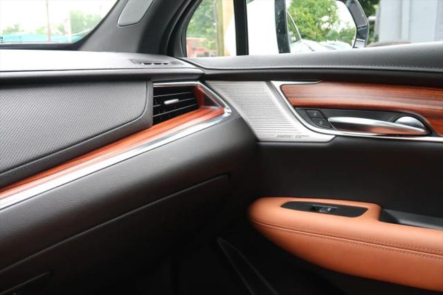 2022 Cadillac XT5 AWD Premium Luxury