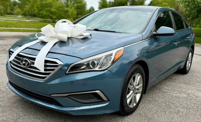 2015 Hyundai Sonata SE for sale in Indianapolis, IN