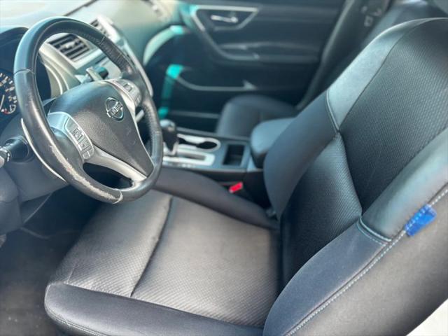 2016 Nissan Altima 2.5 SR