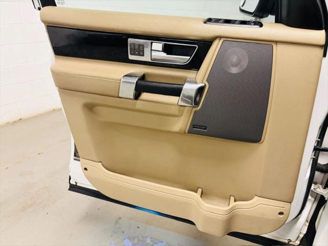 2011 Land Rover LR4 Base