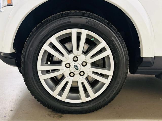 2011 Land Rover LR4 Base