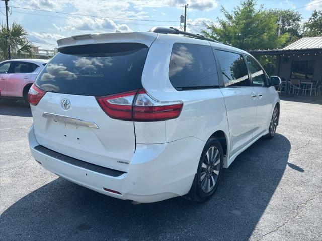 2018 Toyota Sienna Limited Premium 7 Passenger