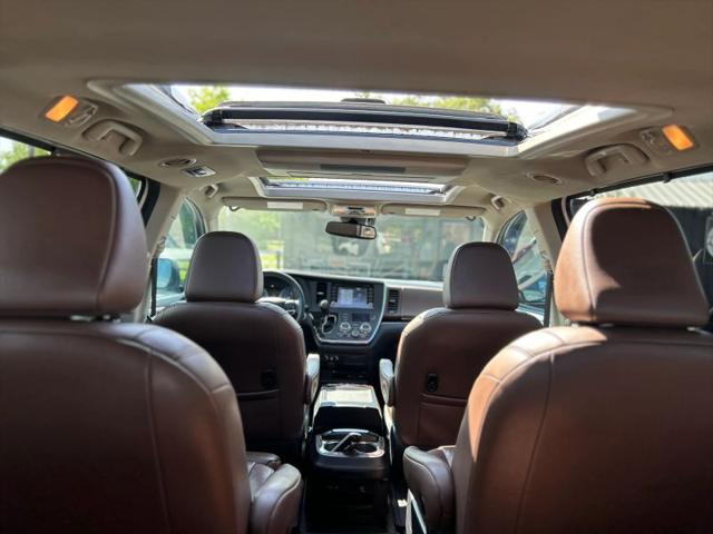 2018 Toyota Sienna Limited Premium 7 Passenger
