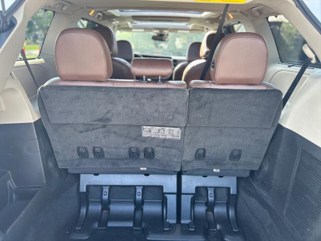 2018 Toyota Sienna Limited Premium 7 Passenger