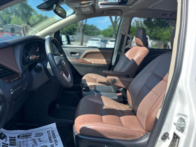 2018 Toyota Sienna Limited Premium 7 Passenger