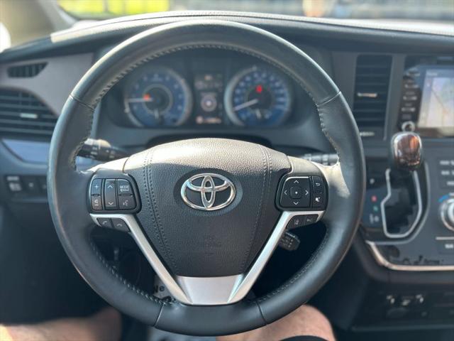 2018 Toyota Sienna Limited Premium 7 Passenger