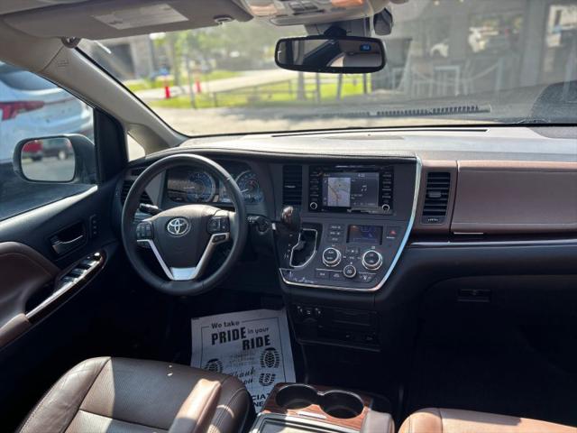 2018 Toyota Sienna Limited Premium 7 Passenger