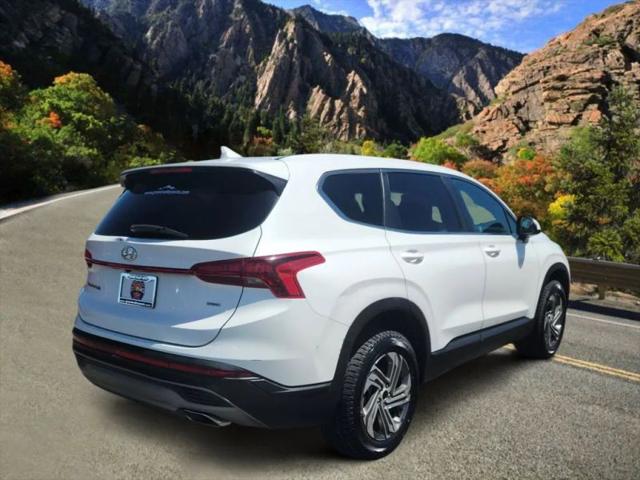 2021 Hyundai Santa Fe SE