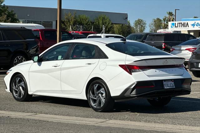 2025 Hyundai Elantra SEL Sport