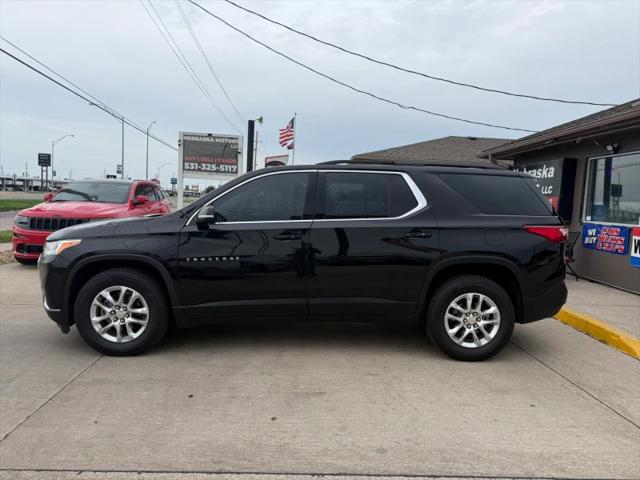2020 Chevrolet Traverse AWD LT Cloth