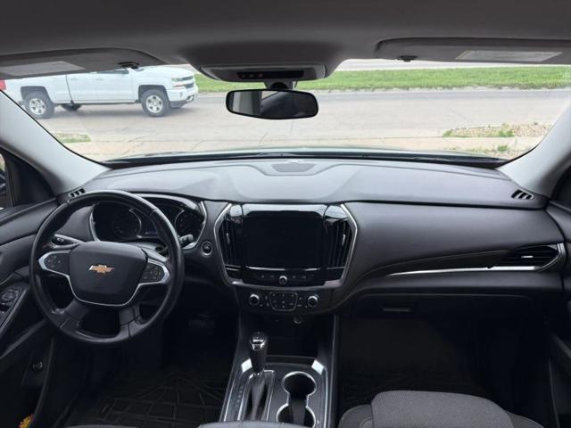 2020 Chevrolet Traverse AWD LT Cloth