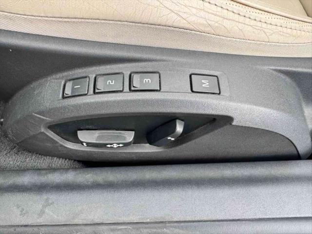 2012 Volvo C70 T5