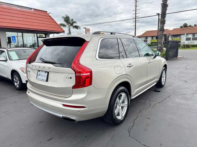 2016 Volvo XC90 T5 Momentum