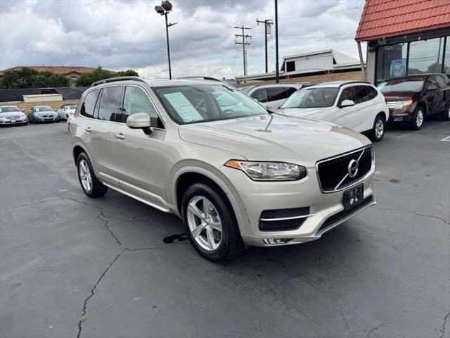2016 Volvo XC90 T5 Momentum