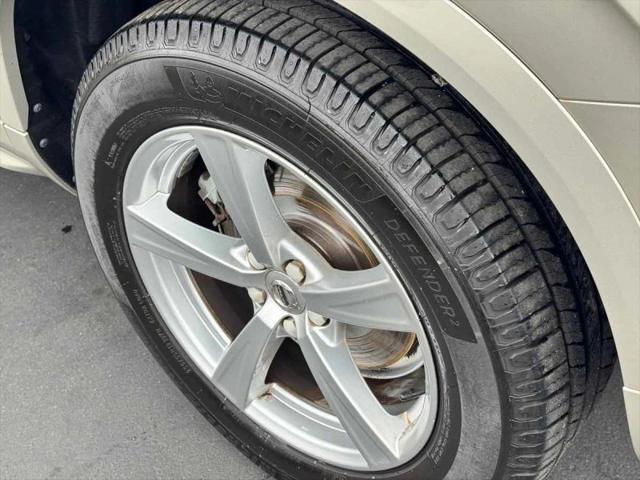 2016 Volvo XC90 T5 Momentum