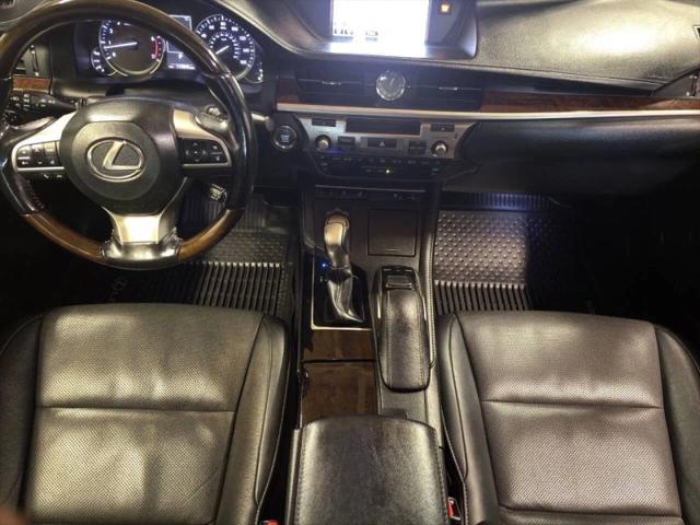2016 Lexus ES 350 350