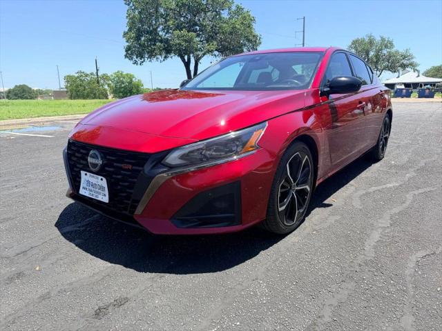2023 Nissan Altima SR FWD