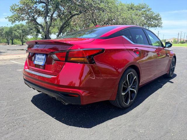 2023 Nissan Altima SR FWD