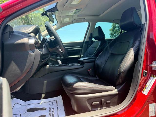 2023 Nissan Altima SR FWD